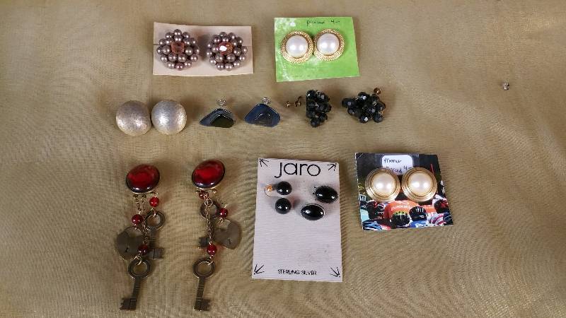 lot 79 image: Lot of Earrings Incl Jaro Sterling Silver & Vintage