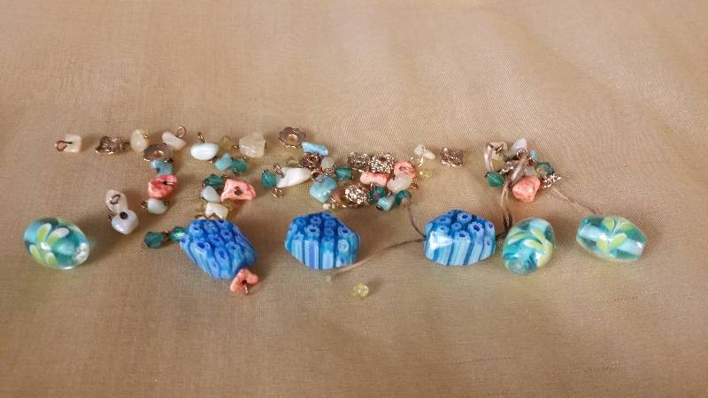 lot 80 image: Murano Glass Beads & Accessories