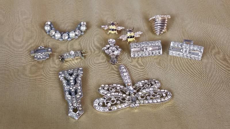 lot 91 image: Rhinestone Jewelry Incl Bumblebees