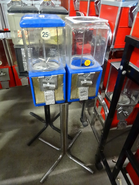 2 head bulk vending machine