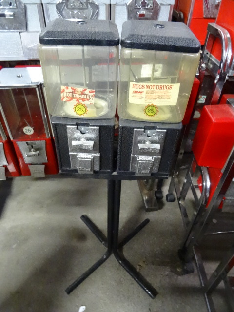 2 head bulk vending machine