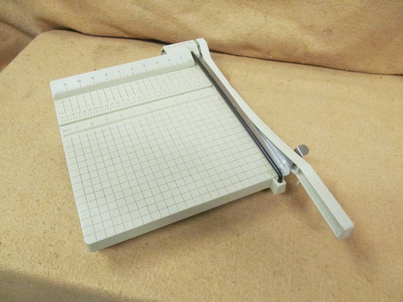 Paper Cutter