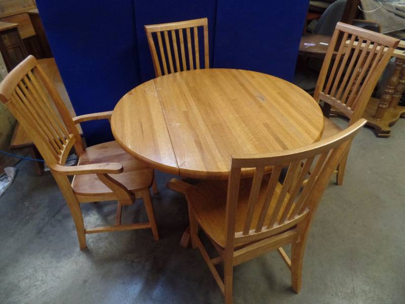 Dining Table Set