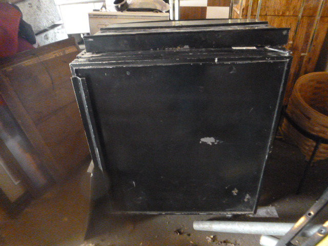 lot 6 image: Cooler