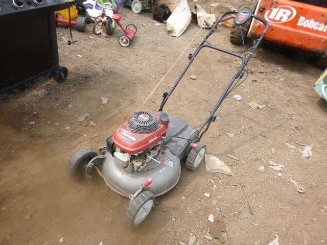 lot 37 image: Craftsman EZ-Walk Lawn Mower
