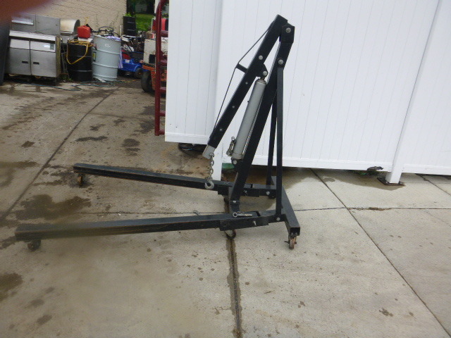 lot 42 image: Cherry Picker