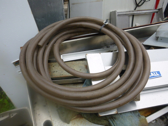lot 46 image: Hose