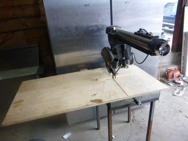 lot 57 image: Sears Craftsman Radial 100 Arm Saw