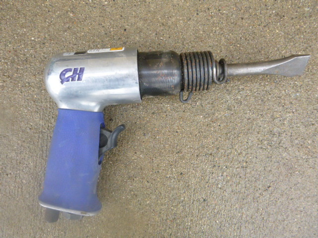 lot 70 image: Campbell Hausfeld Air Hammer