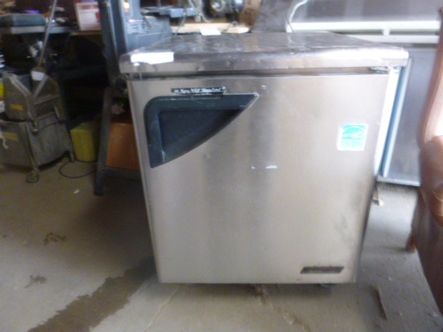 lot 85 image: Turbo Air Refrigerator