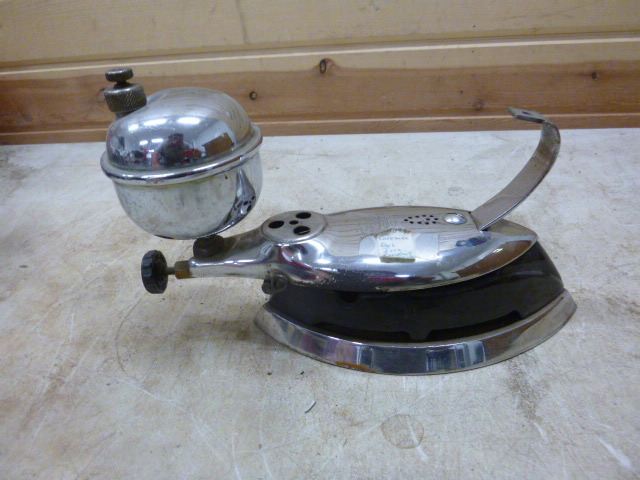 lot 97 image: Antique Iron