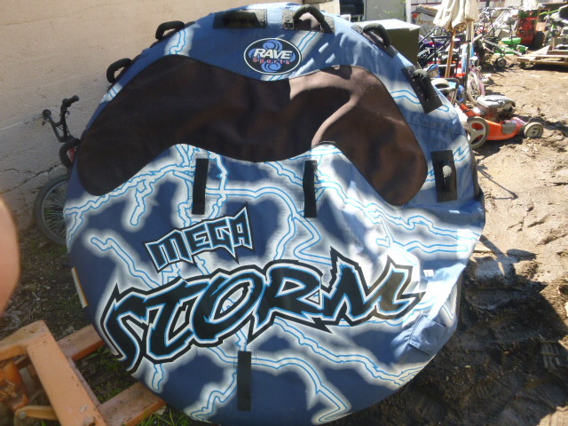 lot 105 image: Rave Sports Mega Storm Water Tube