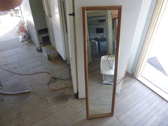 lot 113 image: Door Mirror