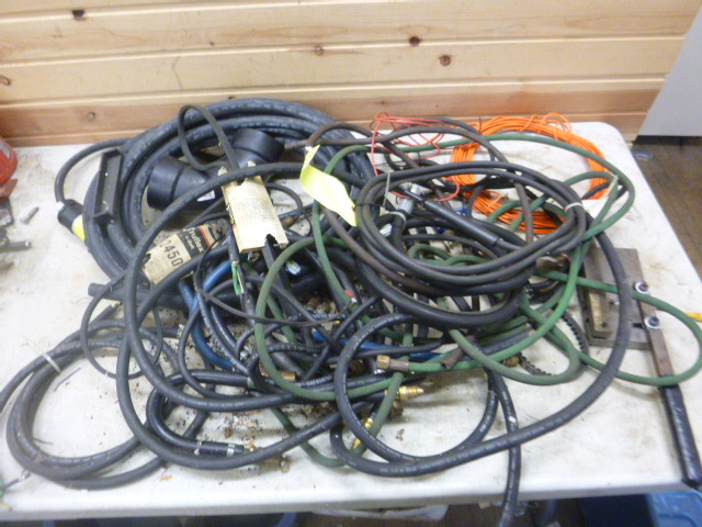 lot 115 image: Miscellaneous Hoses and Cords