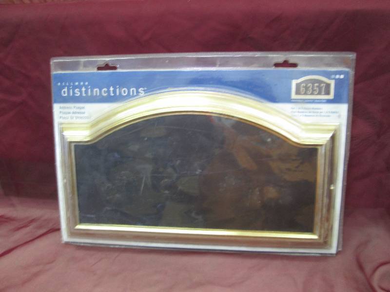 Hillman distinctions address plaque...