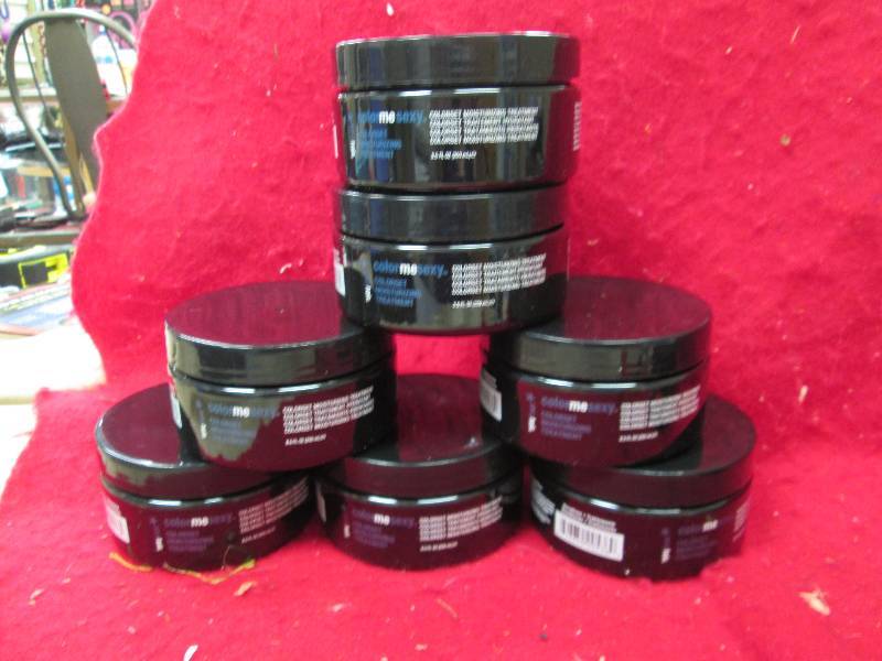 Qty 7 Color me sexy color set moist...