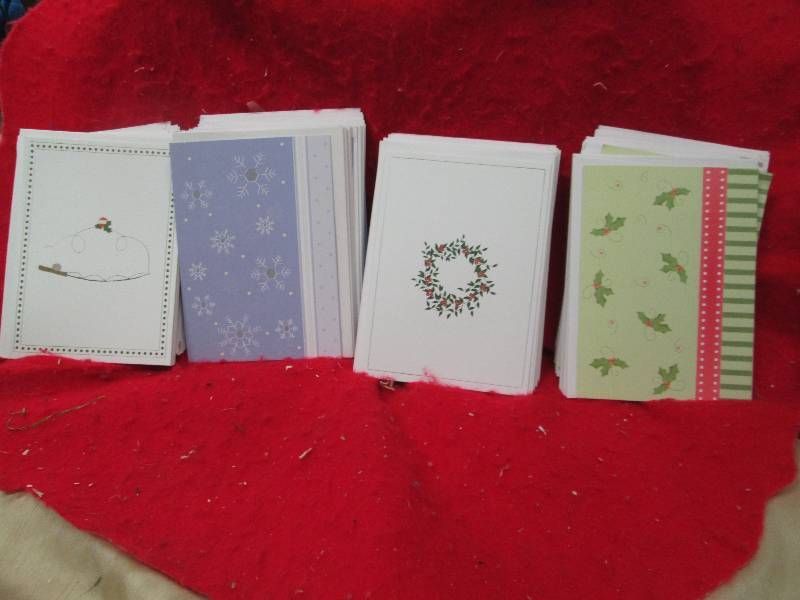 Assortment of 100 different Christm...