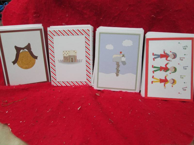 Assortment of 100 different Christm...