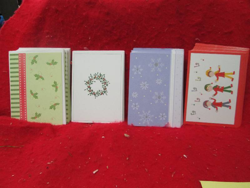 Assortment of 100 different Christm...