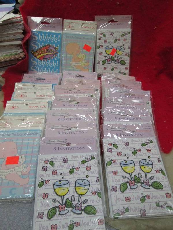 Qty 22 pkg of 8 in each pkg Surpris...