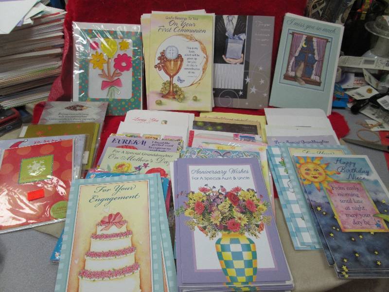 Assortment of 87 cards with Gods B...