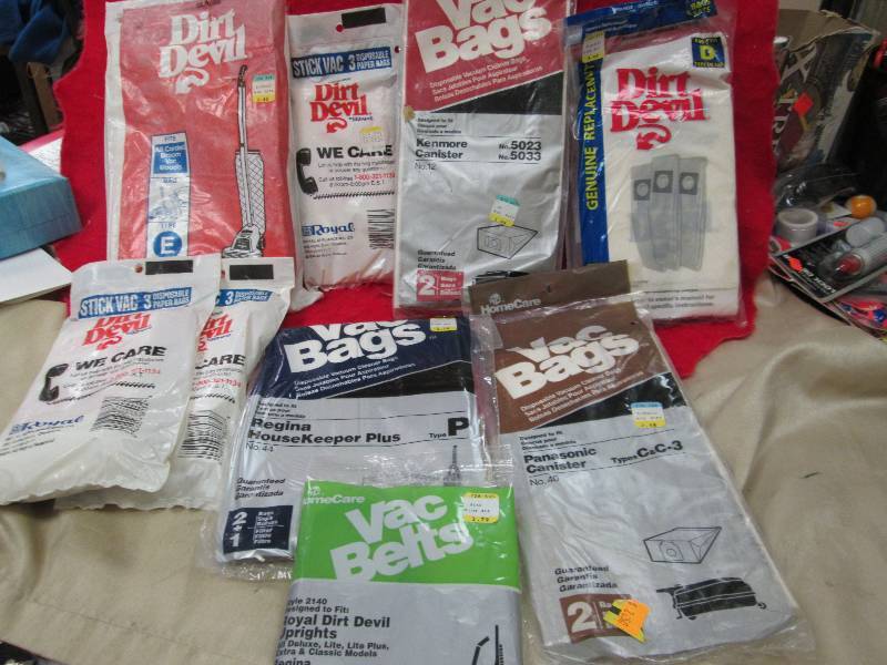 Assortment of vacuum bags...