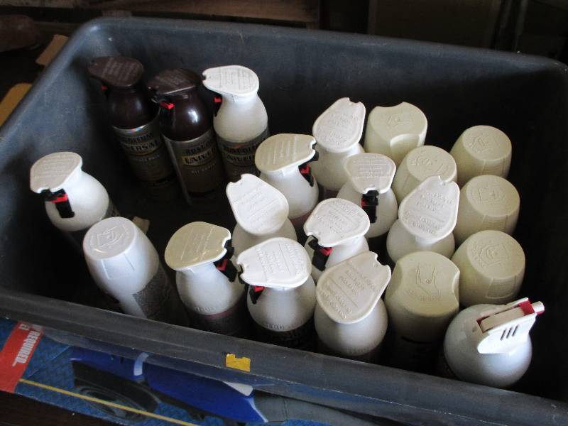 lot 35 image: Lot of rustoleum paint