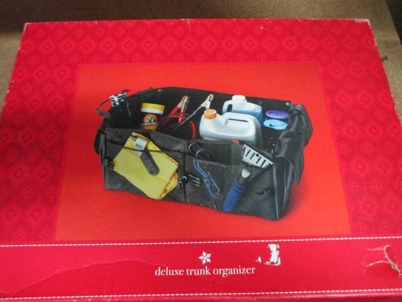 lot 56 image: new trunk organizer