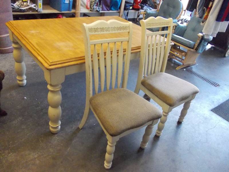Table & 2-Chairs