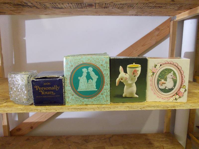 Avon Figurines