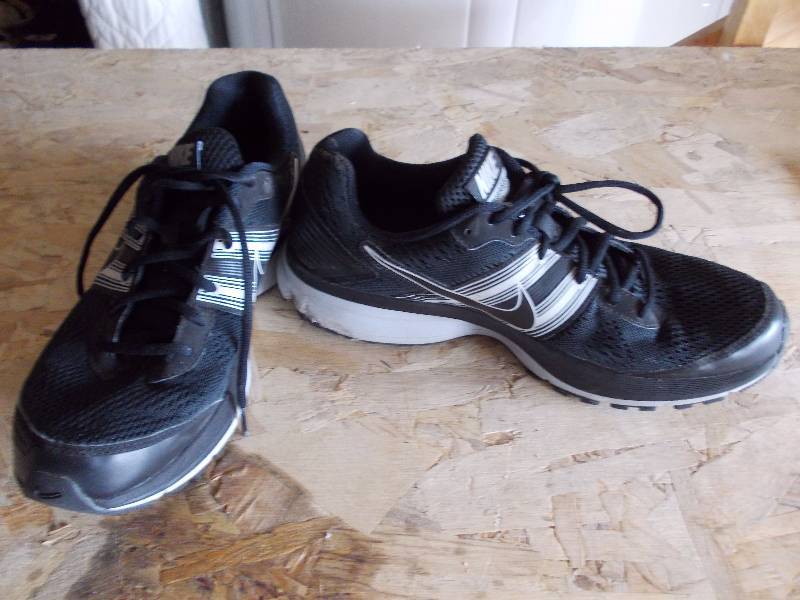 Nike Pegasus Sz 10.5 Mens