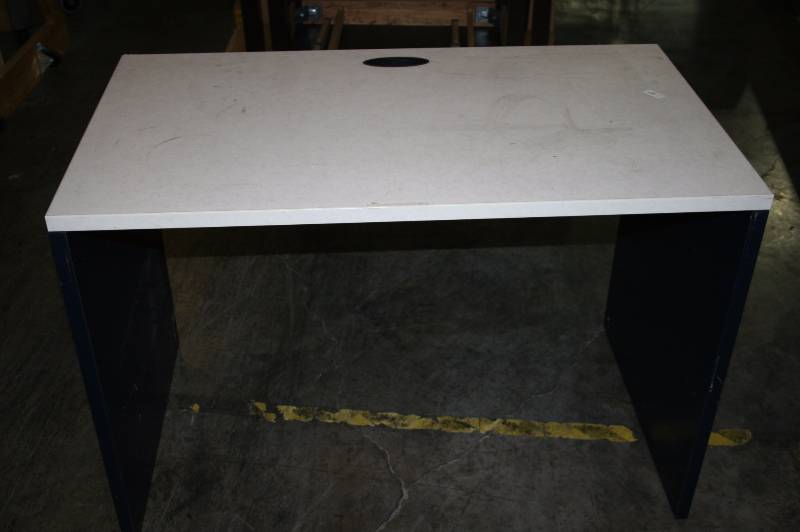 Work Desk