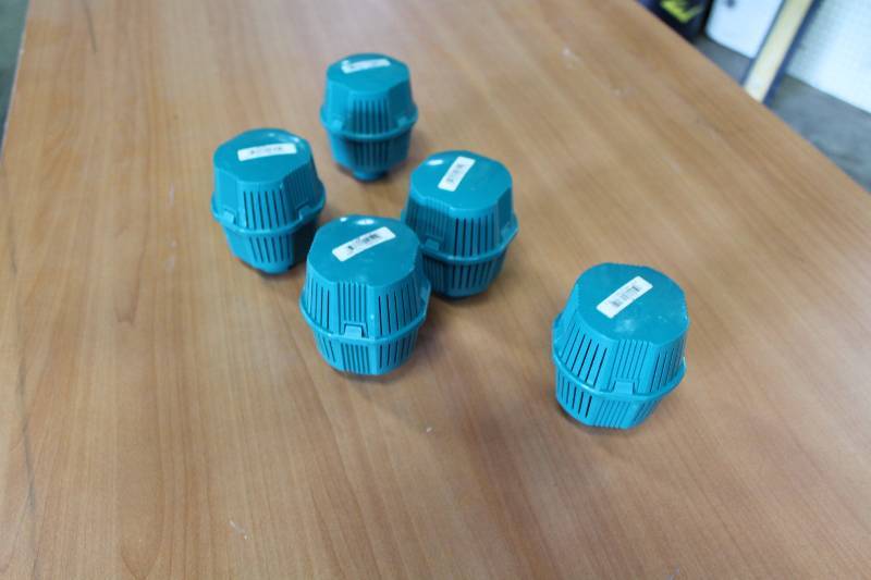 Lot of (5) Rotary Sprinklers wThreaded Fittings.
