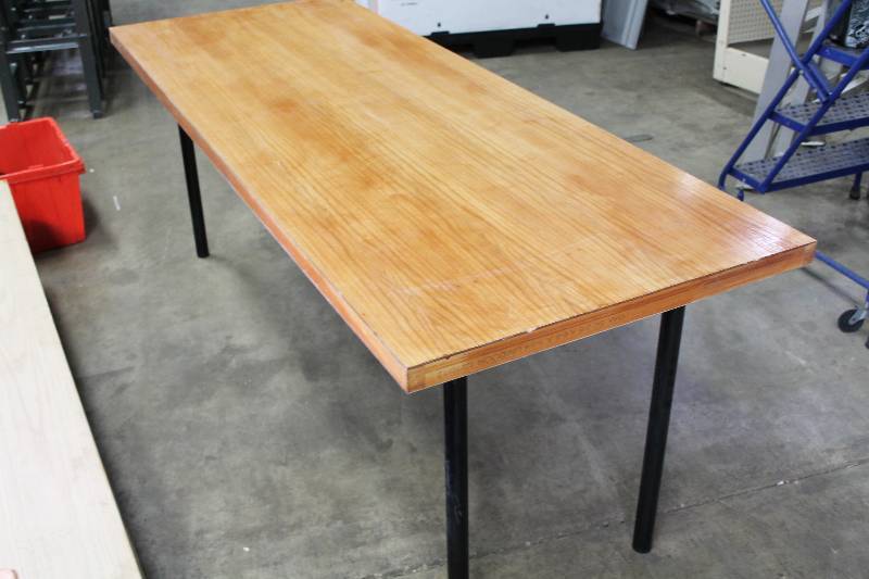 Wood-Style Table wMetal Frame Rectangular 80 x 30 x 30.