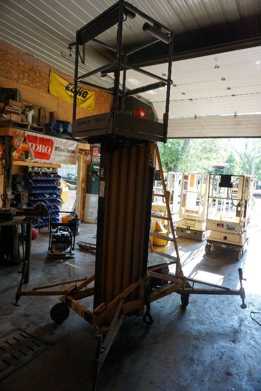 Haulotte Bil Jax Workforce 28 Wheeled Man Lift