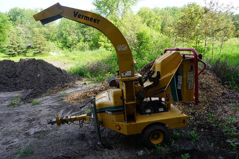 2007 Vermeer Model BC600 XL Commercial Wood Chipper Commercial Man
