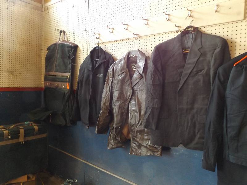 Suitcase and Folding Suit Carrier, Mens Jackets
