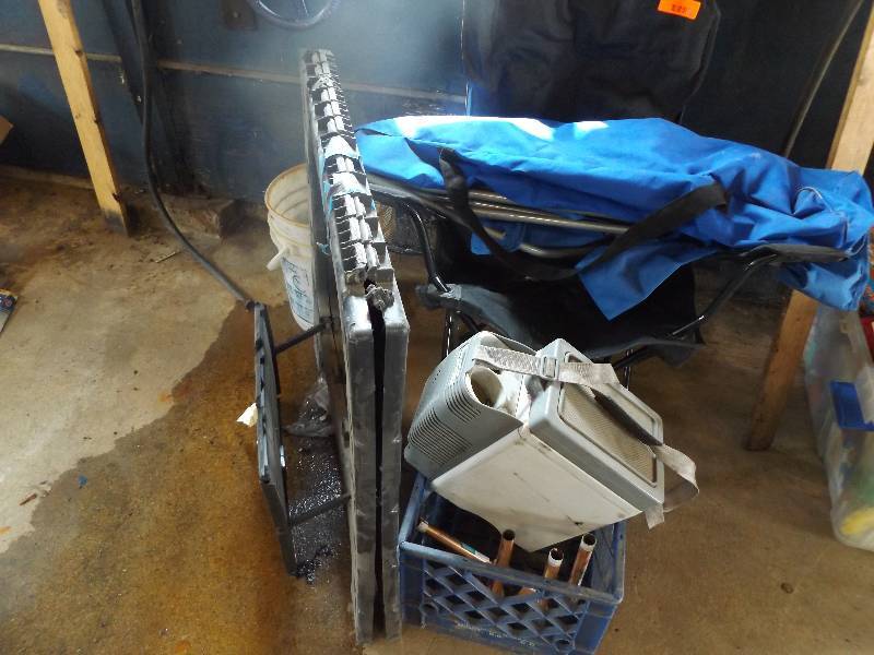 Plastic Sawhorse, CoolerWarmer, 2 outdoor chairs