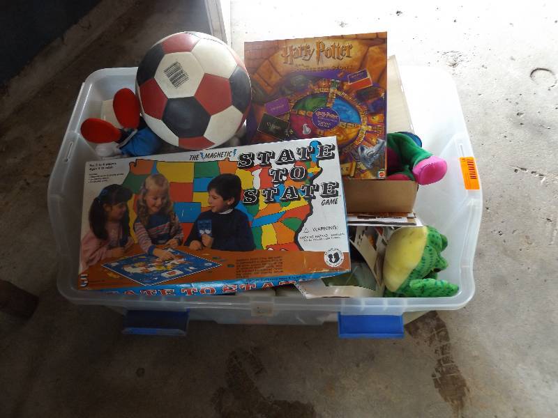 Assorted Childrens Games and Toys