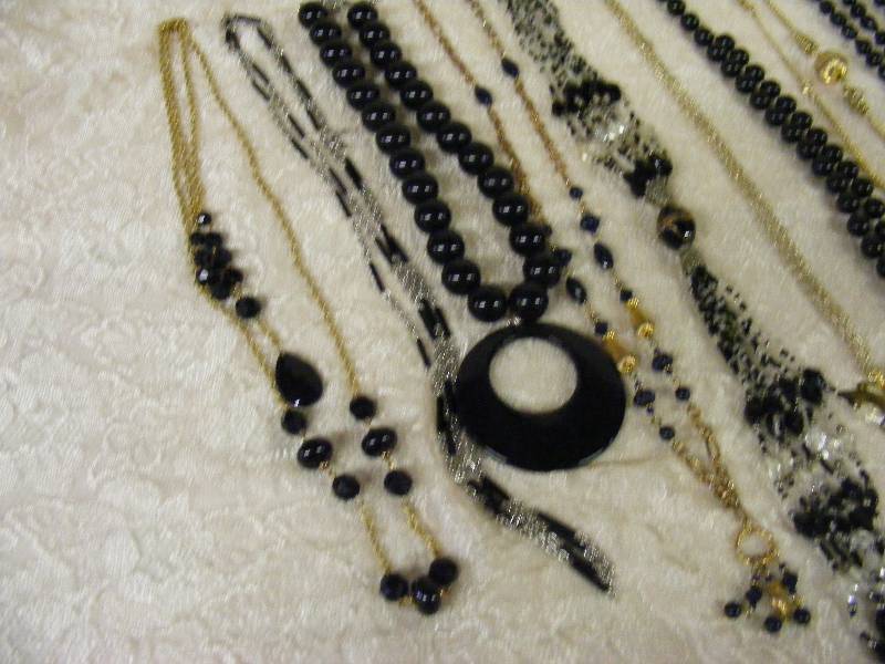 Costume Jewelry - Much Vintage, Earrings Clip and Pierced
