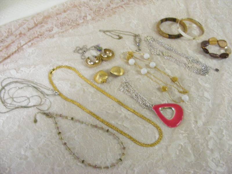 Costume Jewelry - Much Vintage, Earrings Clip and Pierced