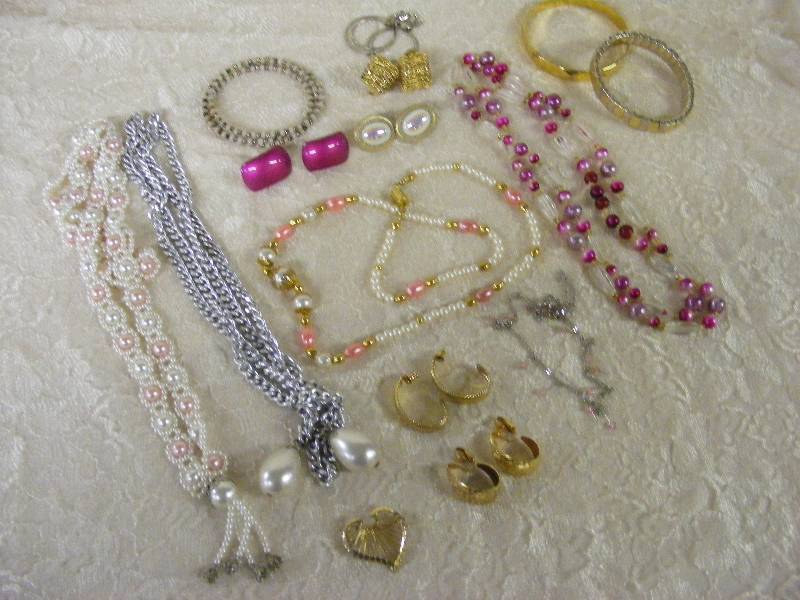 Costume Jewelry - Much Vintage, Earrings Clip and Pierced