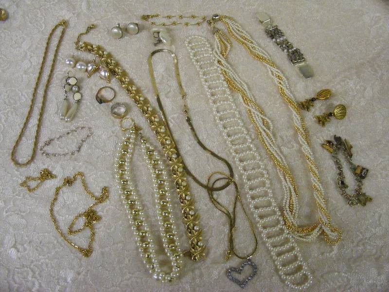 Costume Jewelry - Much Vintage, Earrings Clip and Pierced