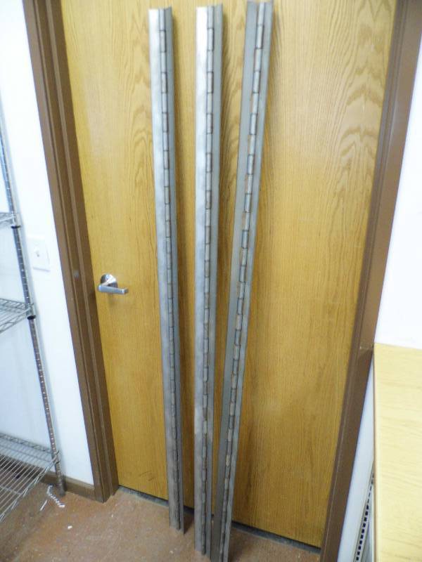 3 - 6 Hinges