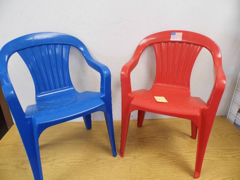2 Childrens Chairs