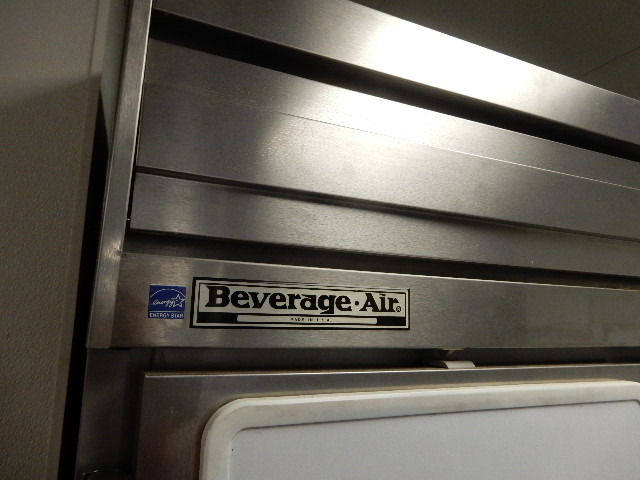 lot 4 image: Beverage Air, E Series, Refrigerator