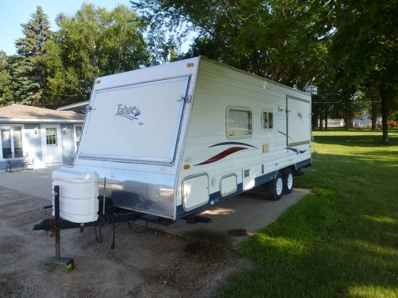 2004 Coachmen Tahoe Tror RV