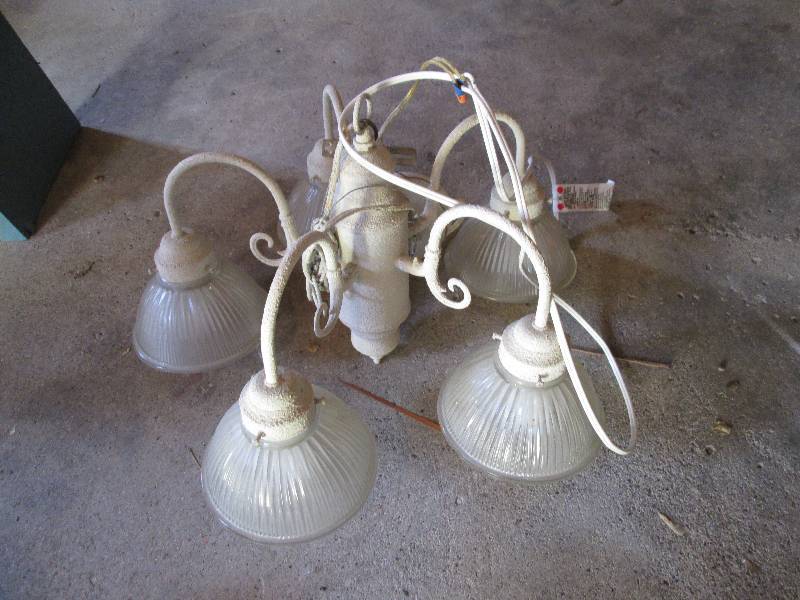 Hanging chandelier light, currently...