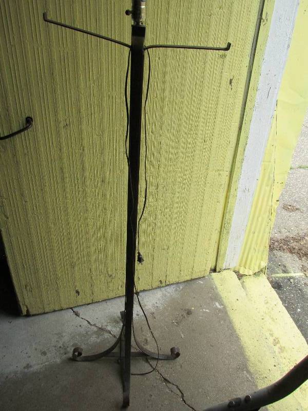Metal floor lamp...