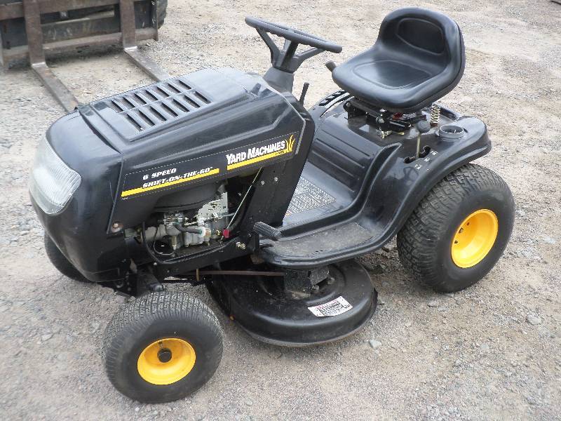 lot 3 image: Yard Machines Lawn Tractor, 6-Speed...